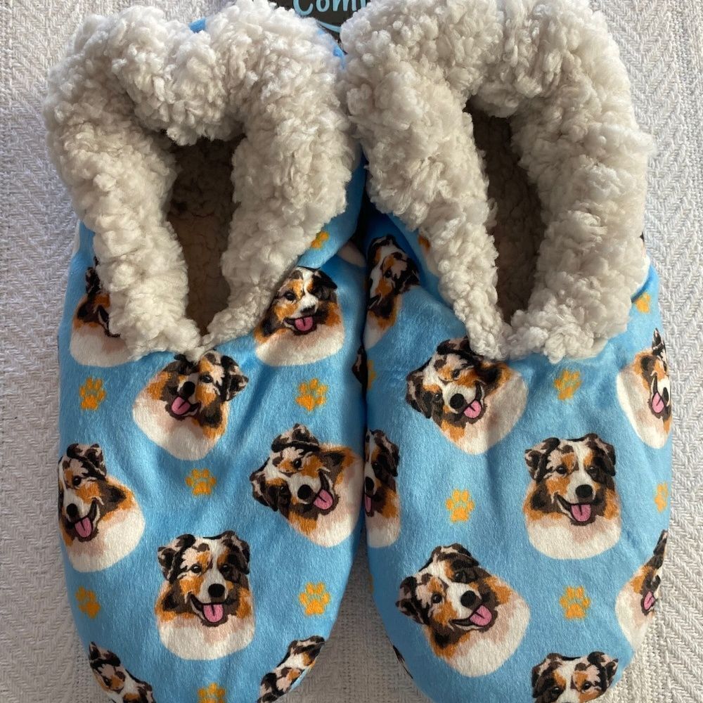 COMFIES Australian Sheperd Super Soft Slippers One Size Fits Most.